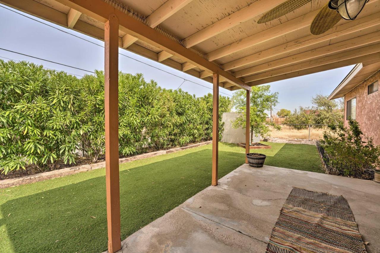 Updated Family Home - 2 Blocks To Colorado River! Bullhead City Esterno foto