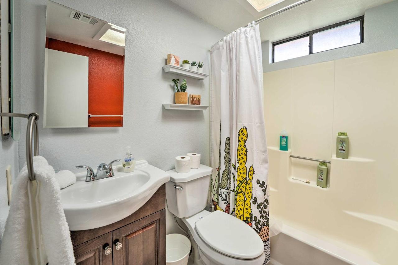 Updated Family Home - 2 Blocks To Colorado River! Bullhead City Esterno foto